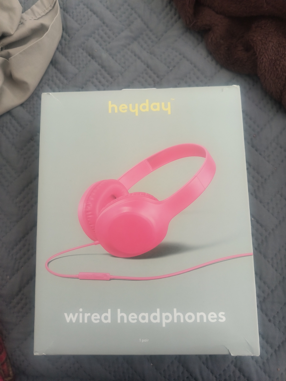 heyday Bright Pink Wired On-Ear Headphones